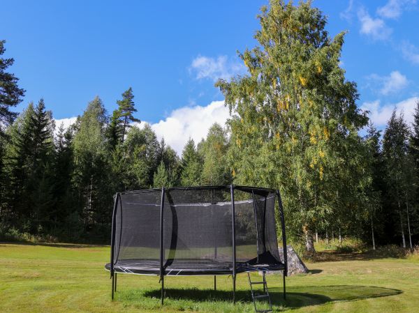 Trampoline Removal in Hudson